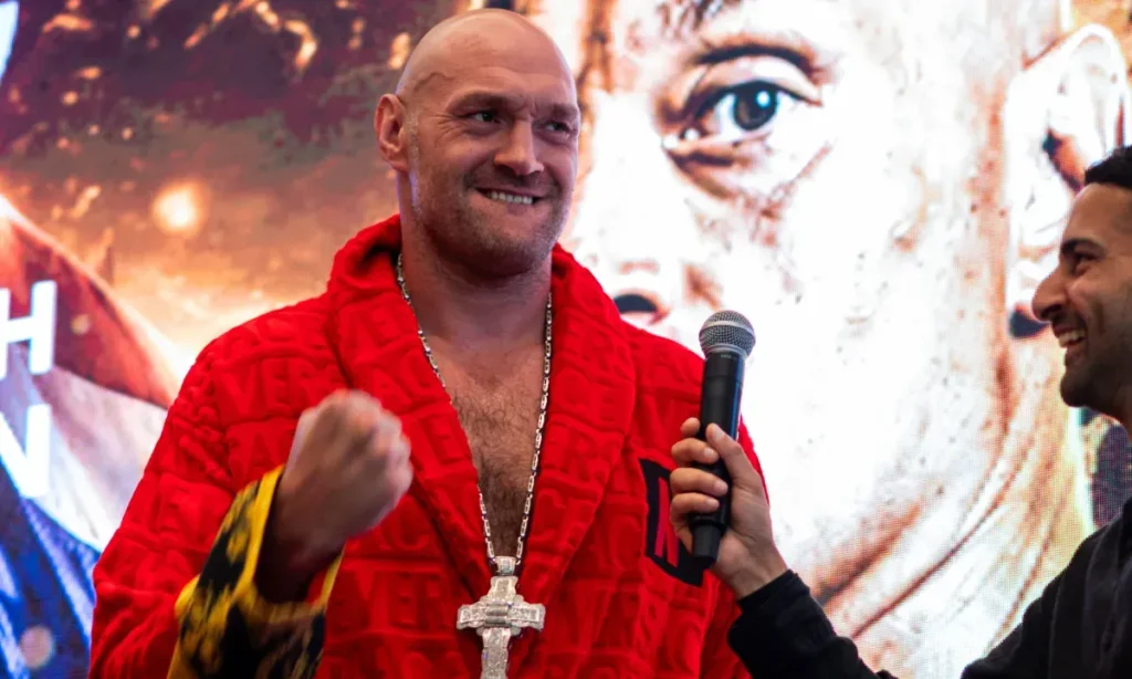 Tyson Fury Credits Dana White for Getting His Fight With Anthony Joshua - MMA Sucka