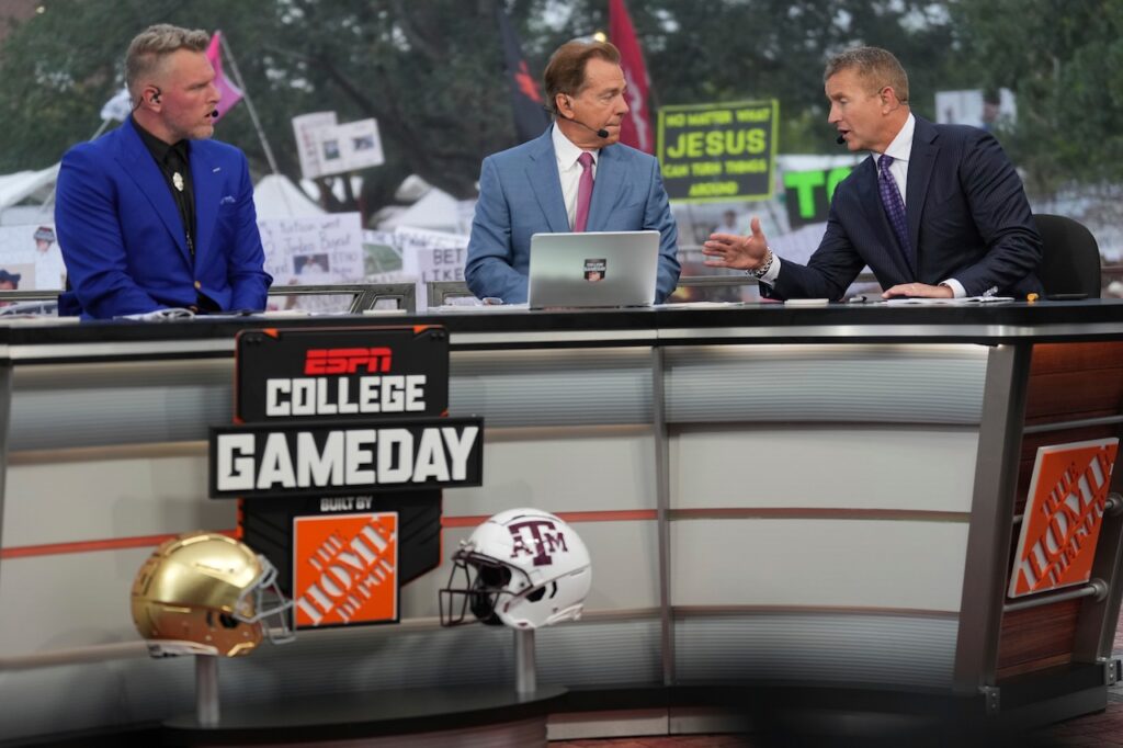 How to watch ‘College Gameday’ for free today - mlive.com