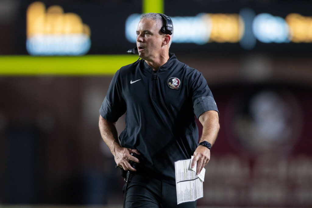 Florida State-SMU football game gets unexpected delay - The Big Lead