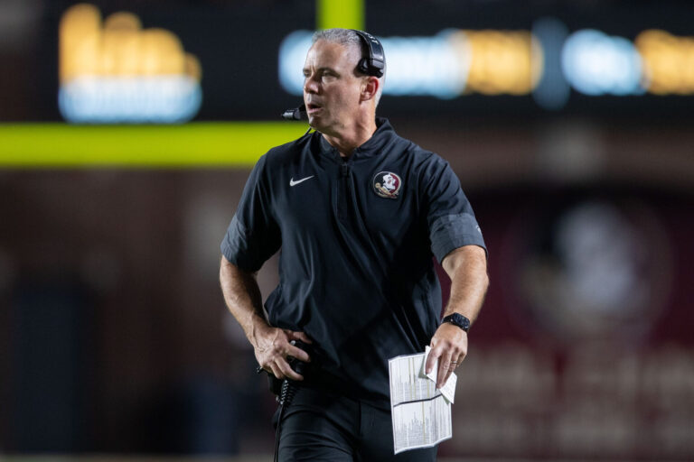 Florida State-SMU football game gets unexpected delay - The Big Lead