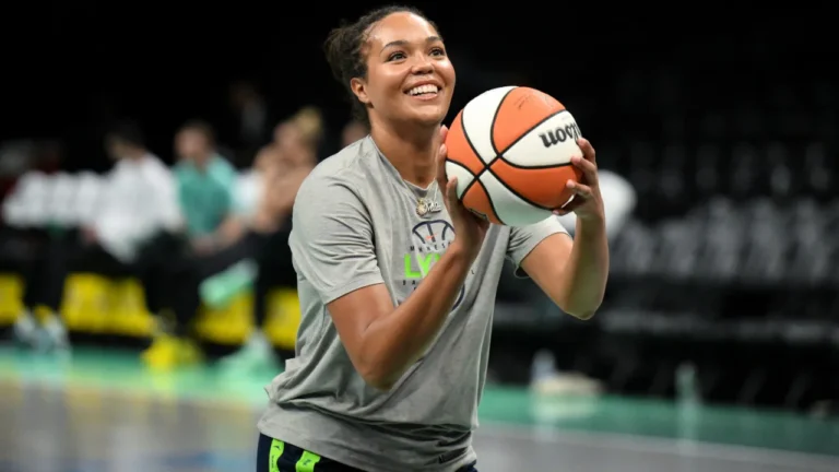 Olivia Miles’ one-word reaction to Napheesa Collier says everything about Lynx bond - sportingnews.com