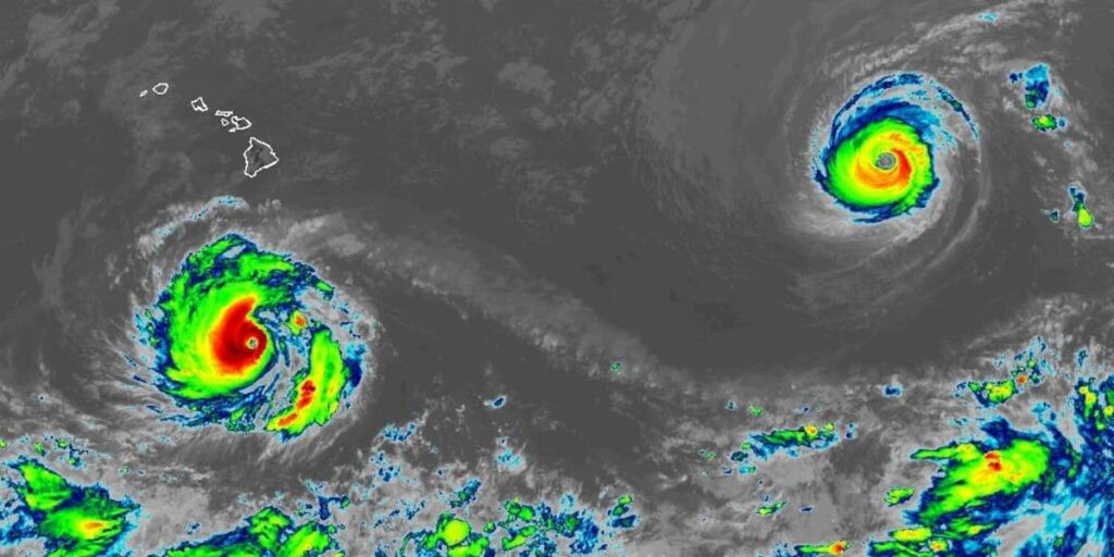 First Alert Forecast: Lowell is south of the islands as a powerful hurricane; when will it turn - Hawaii News Now