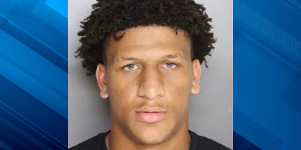 University of South Carolina Tight End Caden Ramsey Arrested for Racing on Public Road - SSBCrack
