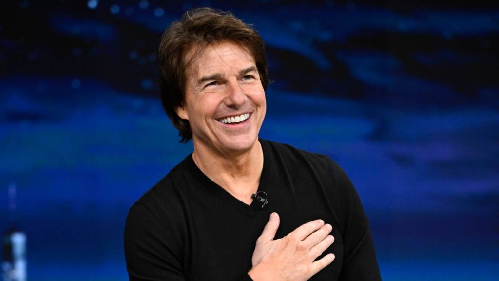Tom Cruise reveals what really happened on football date with Taylor Swift - HELLO! Magazine