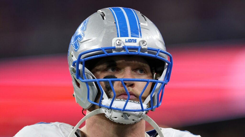 Aidan Hutchinson, Jack Campbell Rip Lions' 'Terrible' Defense After Loss To Bills - FOX Sports