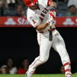 Angels end 7-game slide with 10-1 win over sloppy Yankees - CBS News