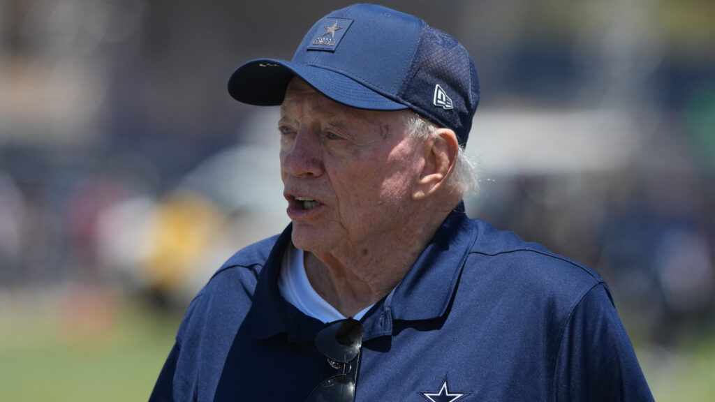 Jerry Jones Hopeful Tyler Smith Can Return After Minimum IR Absence - Yardbarker