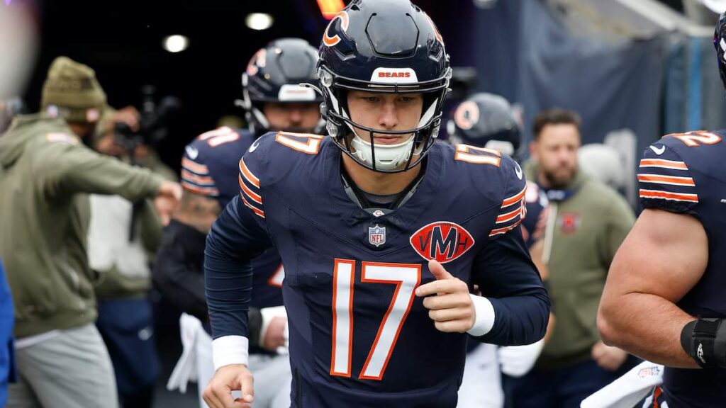 Bears Fit for Super Bowl-Starting QB After Tyson Bagent Injury - heavy.com