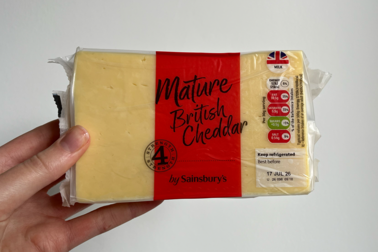 8 best supermarket cheddars, taste-tested for tang and creaminess - The Independent