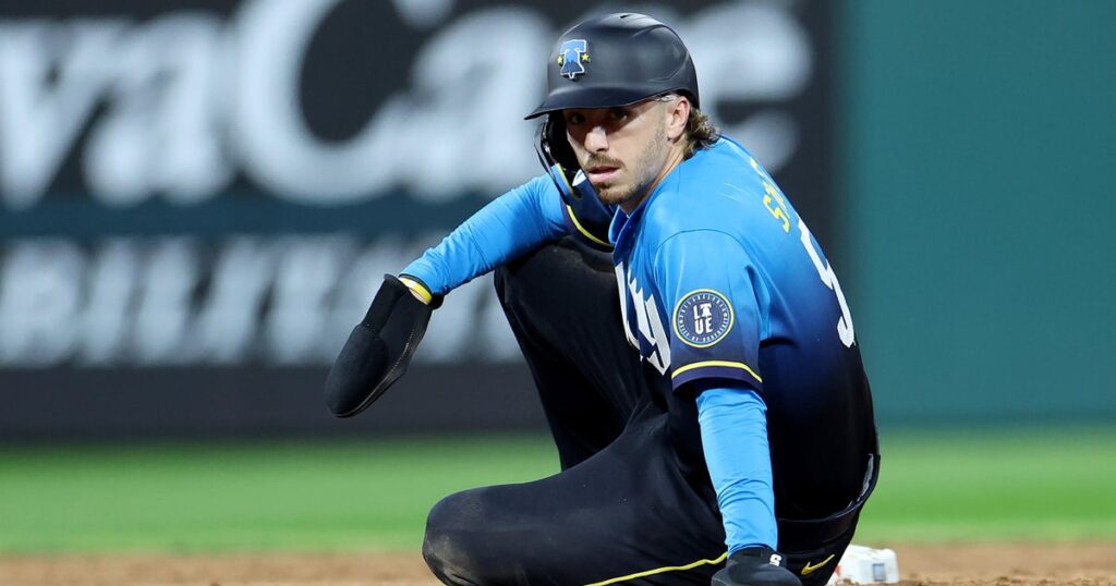 Punchless Phillies lose 3rd straight potential playoff clinch, shut out by Rays - CBS News
