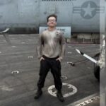 Minnesota sailor who served aboard USS Lincoln returns home to find apartment ransacked - CBS News