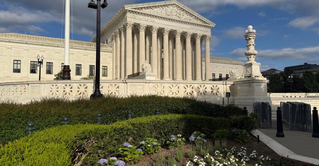 Supreme Court grants request to prevent Missouri from using congressional map expected to aid Republicans - SCOTUSblog
