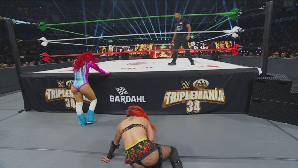 La Catalina captures Reina de Reinas Title from Flammer: Triplemanía 34 highlights: Sept. 13, 2026 - WWE