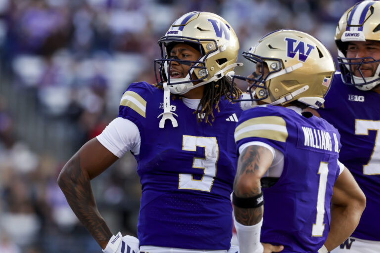 How to watch Minnesota vs Washington: Live stream College Football, TV channel - The Big Lead