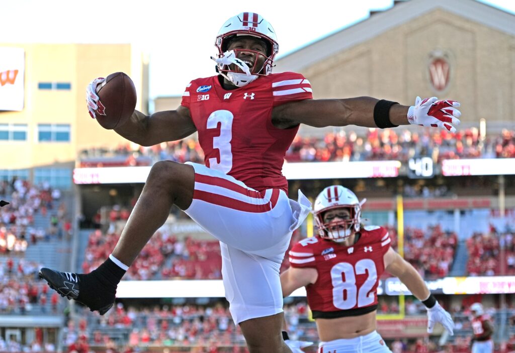 How to watch Eastern Michigan vs Wisconsin: Live stream College Football, NCAA, TV channel - The Big Lead