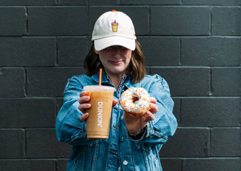 Dunkin’ is giving away free Chicago Bears hats starting today, plus launching new Bears-inspired "Da Donut" and "Da Brew" coffee - Secret Chicago