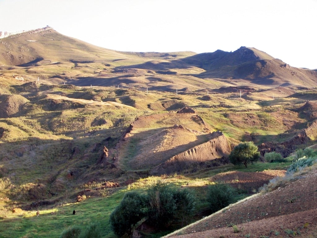 Noah’s Ark Search Uncovers New Pottery Near Mount Ararat - GreekReporter.com
