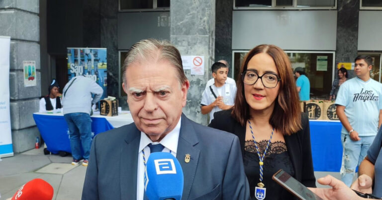 Canteli highlights the atmosphere of San Mateo in Oviedo and avoids commenting on the aggression. - Demócrata