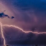 South Florida averaging 2 lightning deaths and 8 injuries per year, NWS meteorologist says amid recent strikes - CBS News