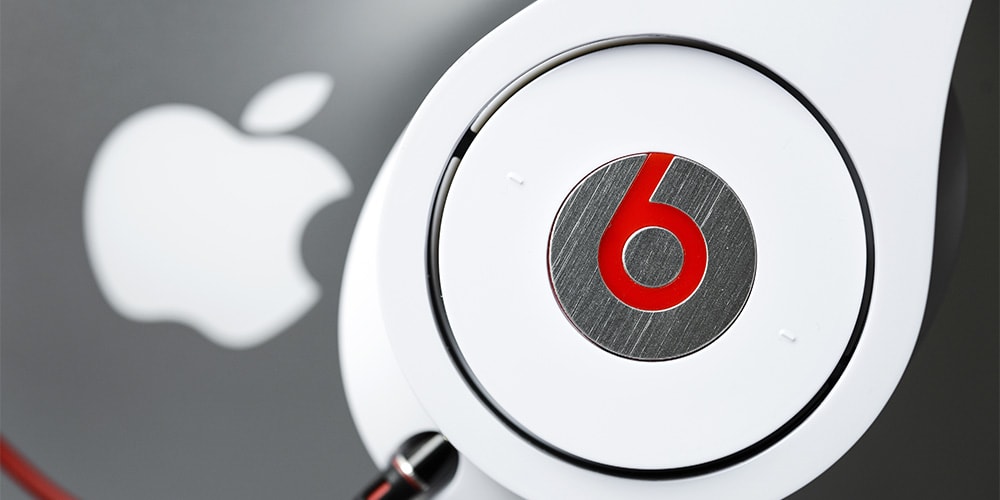 Apple Is Reportedly Working on Beats-Branded iPhone Game Controllers - Hypebeast