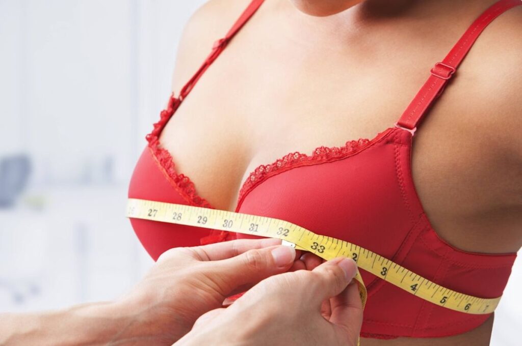 19 Clothing Items That ACTUALLY Look Good With Big Boobs - uk.news.yahoo.com