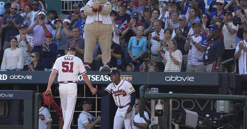 Braves news: Joey Votto explains Braves-Phillies announcing gaffe - Yahoo Sports