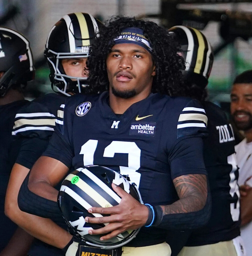 Missouri football vs Troy score, live updates from Memorial Stadium - Yahoo Sports
