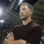 Bologna coach Tedesco banned for 'extremely disrespectful behaviour' - sports.yahoo.com