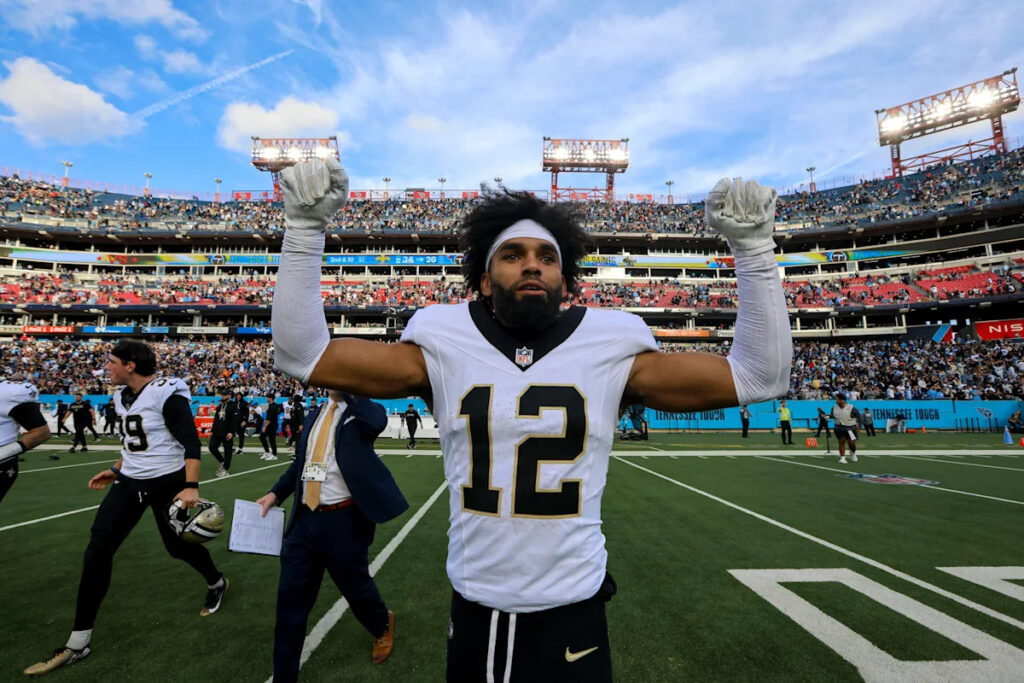 “I Got Kids Now”: Amid CTE Fears, Saints’ Chris Olave Makes Emotional Admission About Wearing Guardian Cap Against Lions - sports.yahoo.com