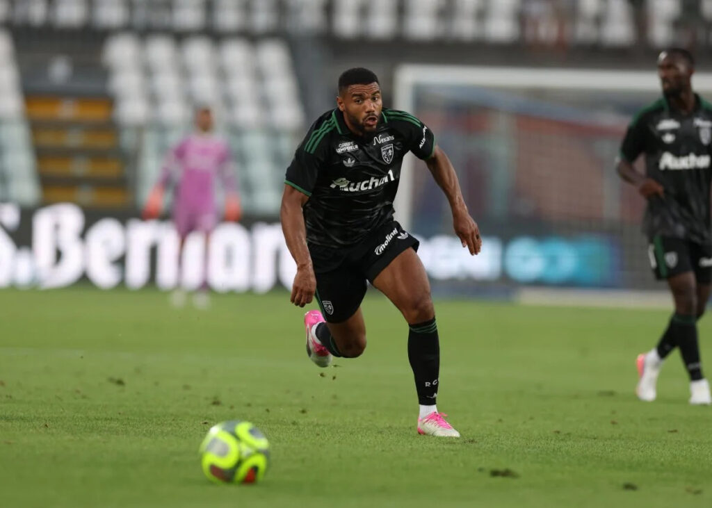 RC Lens receive reassuring injury news ahead of Champions League opener - Yahoo Sports Canada