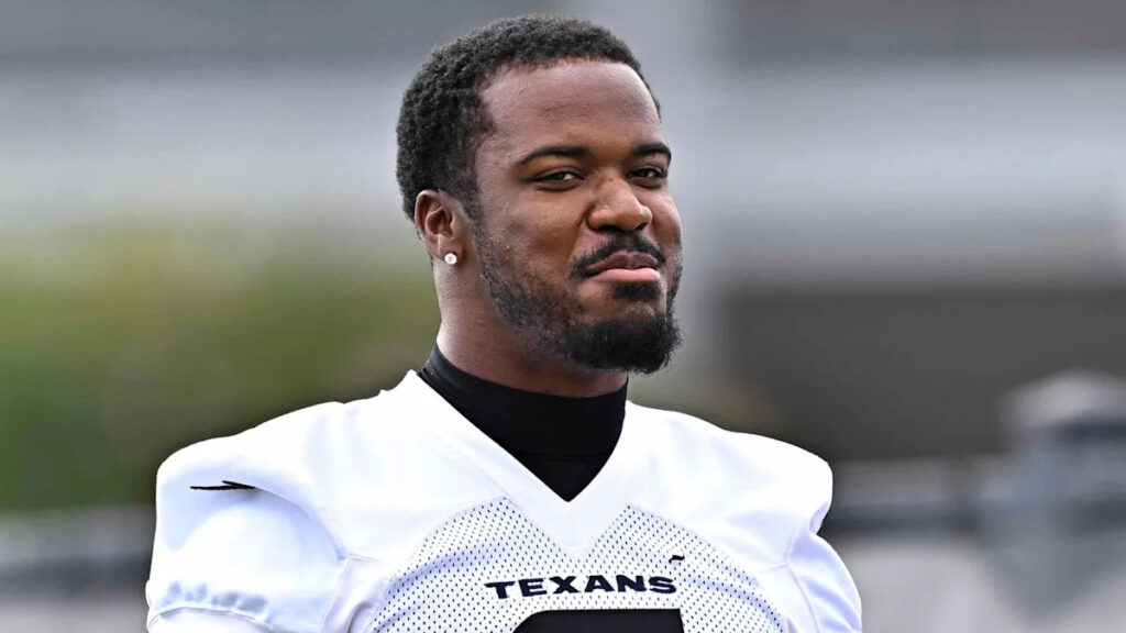 NFL official reportedly gave Texans LB Azeez Al-Shaair ultimatum during Week 2 game - Yahoo Sports