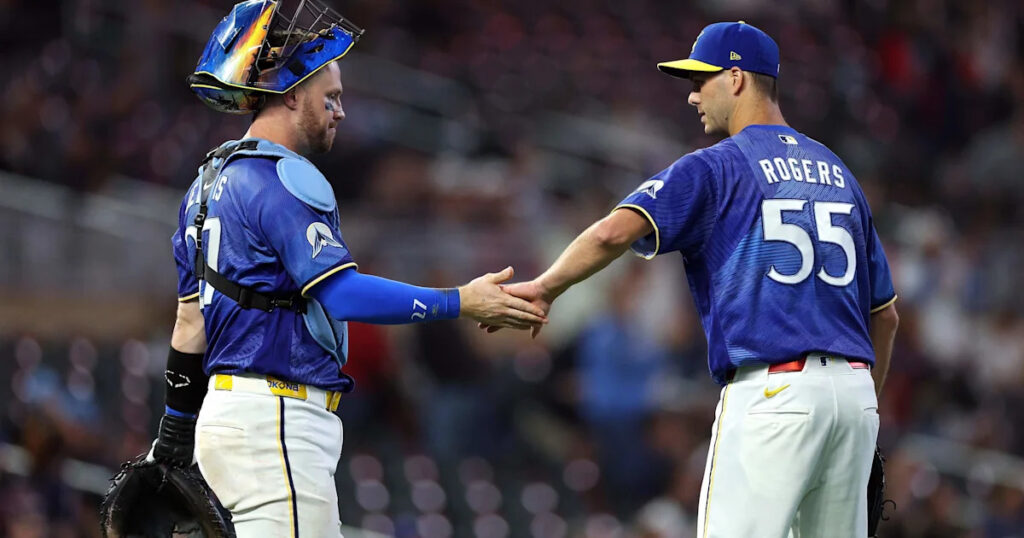 New York Yankees Receive Mixed Signals on Potential Austin Wells Replacement - Yahoo Sports