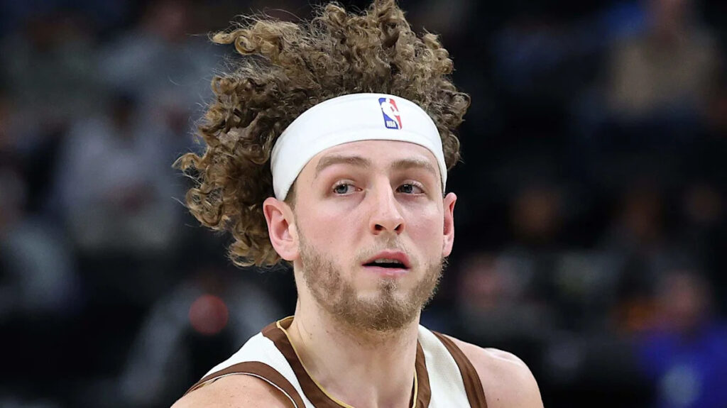 Warriors’ Steve Kerr Gets Blunt on Brandin Podziemski - Yahoo Sports