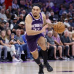 Celtics agree to deal with Devin Carter, point guard will compete for roster, two-way spot - Yahoo Sports