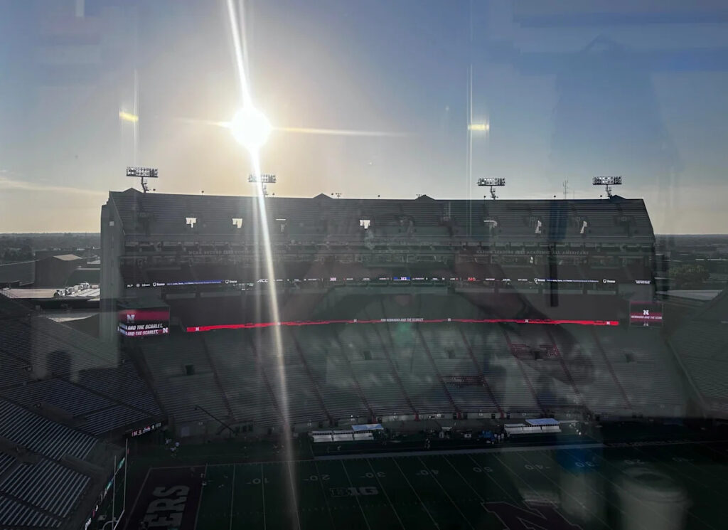 HUSKERS vs. THE Ohio U. Pre-Game Vibes - Yahoo Sports