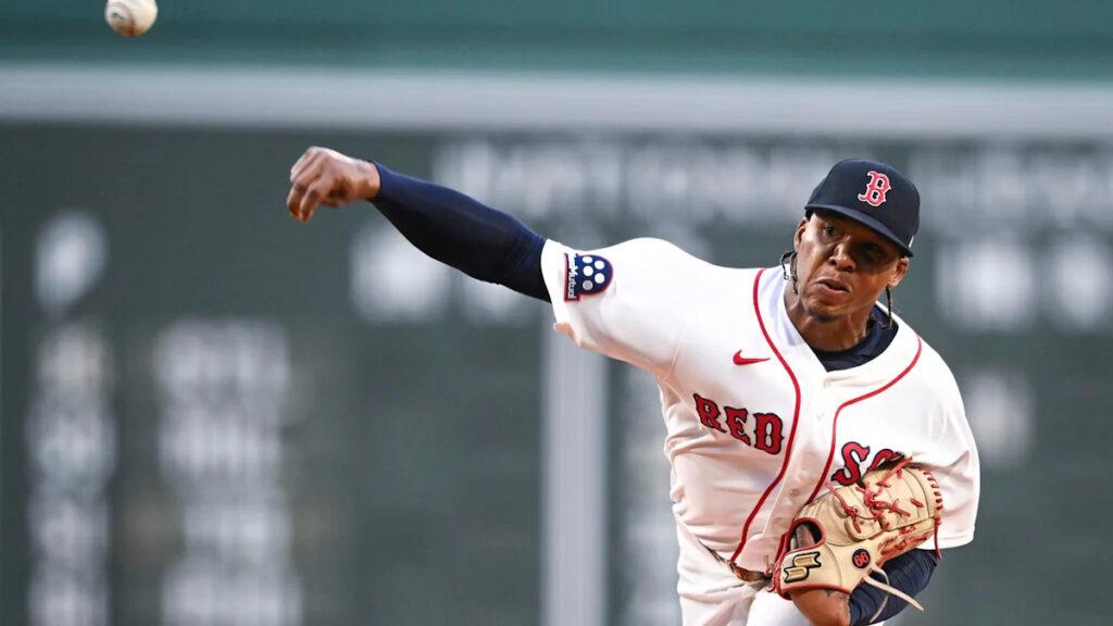 Pitching reigns as Sox sweep rainy doubleheader vs. Cubs - Yahoo Sports