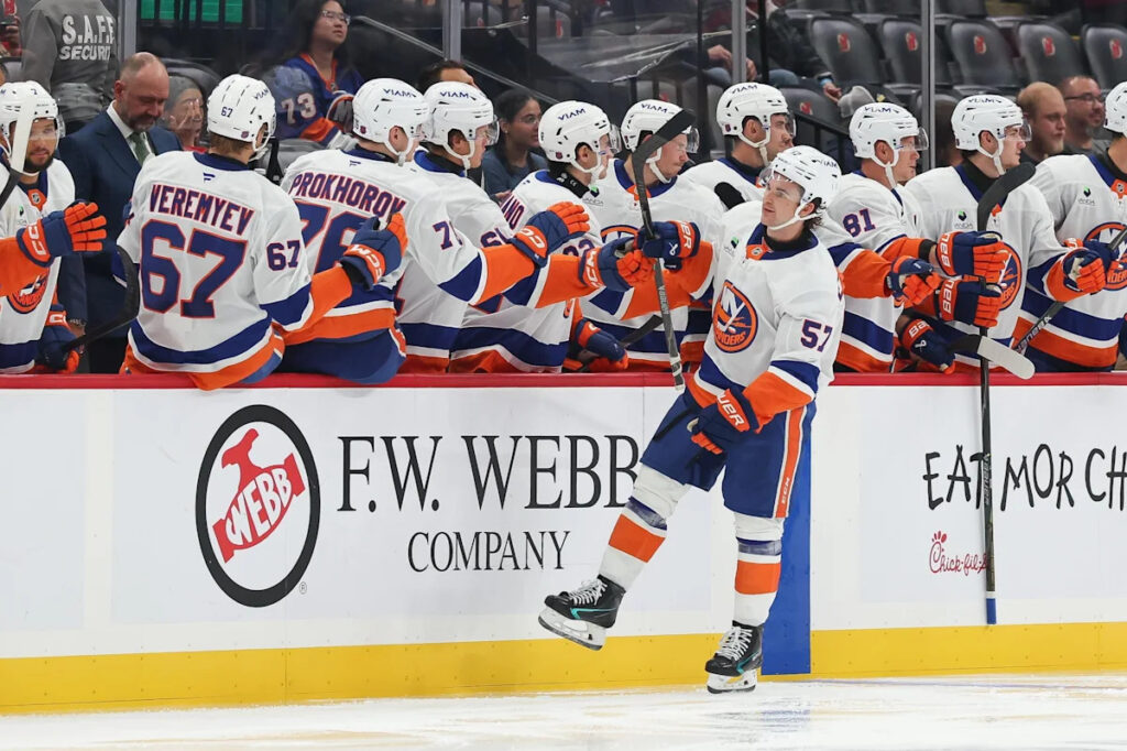 Islanders Preseason News: Kids’ first look - Yahoo Sports