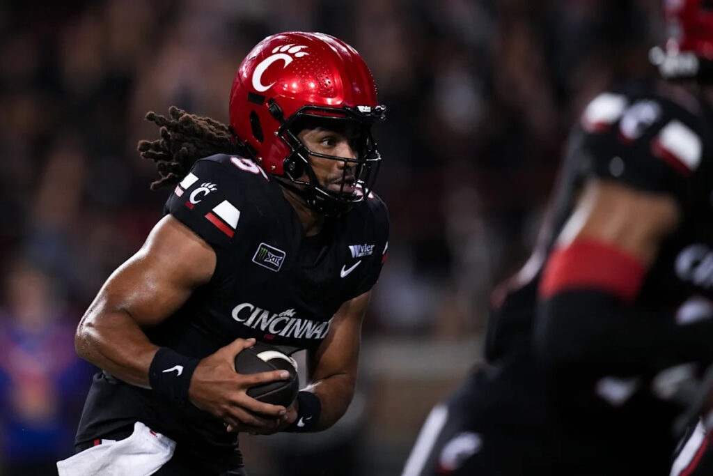 How to watch Miami Ohio vs Cincinnati: Live stream NCAA College Football, TV channel - Yahoo Sports