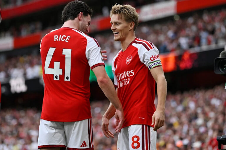 Is Napoli v Arsenal on TV? How to watch Champions League fixture tonight - Yahoo Sports