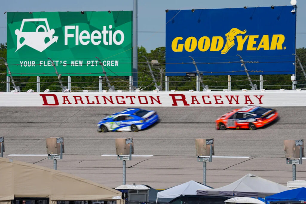 NASCAR Cup Series race at Darlington: Live updates, highlights, leaderboard for the Southern 500 - Yahoo Sports