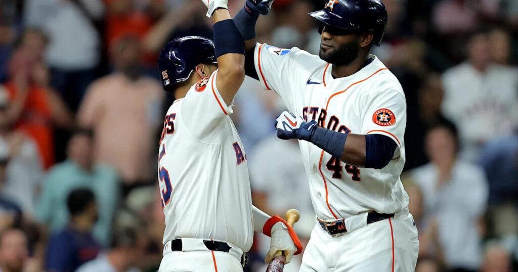Astros vs White Sox LIVE updates: Score, highlights from AL wild-card opener - Yahoo Sports