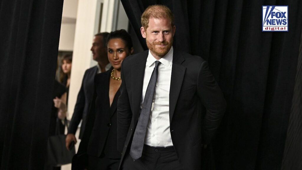 Prince Harry and Meghan Markle can’t have publicity and privacy: expert - Yahoo