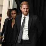 Prince Harry and Meghan Markle can’t have publicity and privacy: expert - Yahoo