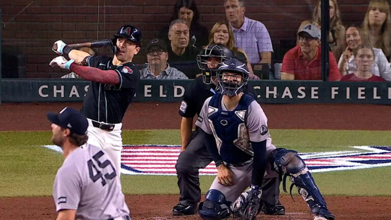 Corbin Carroll's two-run home run (22) - Yahoo Sports