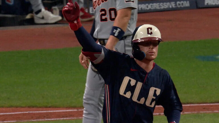 Travis Bazzana's game-tying home run (10) - Yahoo Sports