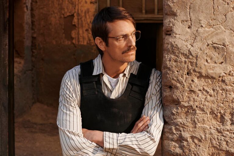 ‘High Value Target: The Hunt for Saddam’ on TNT Review: Stream It or Skip It? - Decider