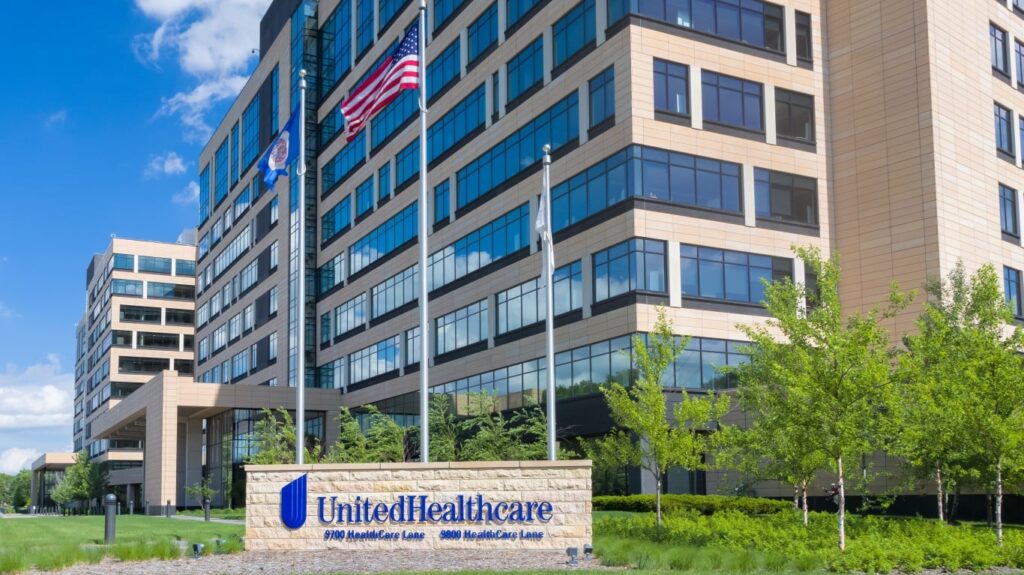 UnitedHealth Slips 3% as TPG Buys Into Florida WellMed Clinics Ahead of Guidance Reaffirmation - 24/7 Wall St.