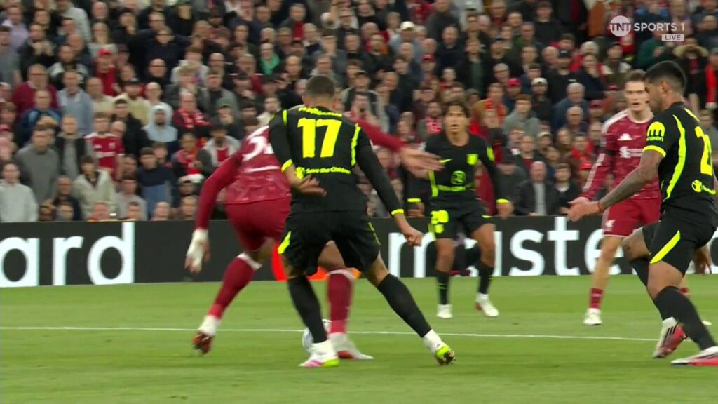 Watch: Ronald Araujo produces stunning backheel assist for Dominik Szoboszlai to level Liverpool vs Atletico Madrid - LiveScore