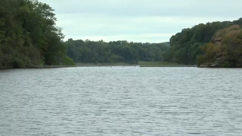 Video 5th grade teacher, student die during field trip to Iowa nature reserve - abcnews.com