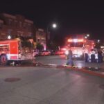 More than 100 displaced by fire in apartment building on Chicago's Near West Side - CBS News